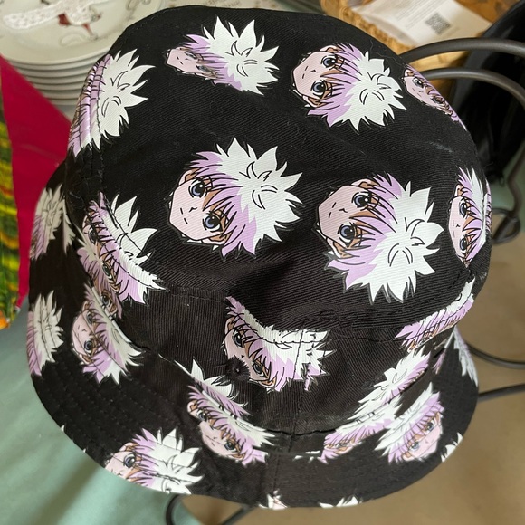 Hypland and Hunter x Hunter Killua bucket hat - Picture 1 of 4